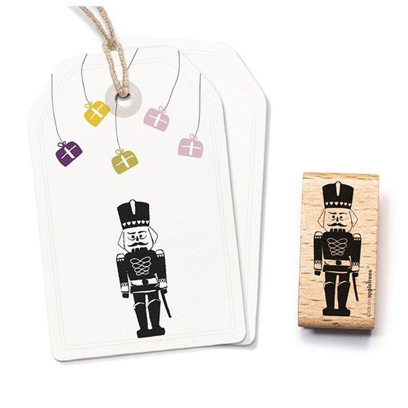 Stempel Nussknacker White Smoke catsonappletrees